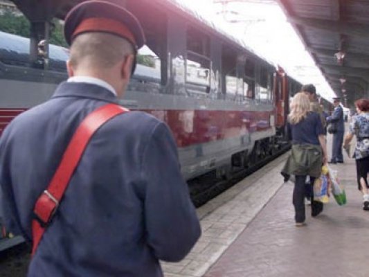 CFR a introdus trenuri în regim cadenţat